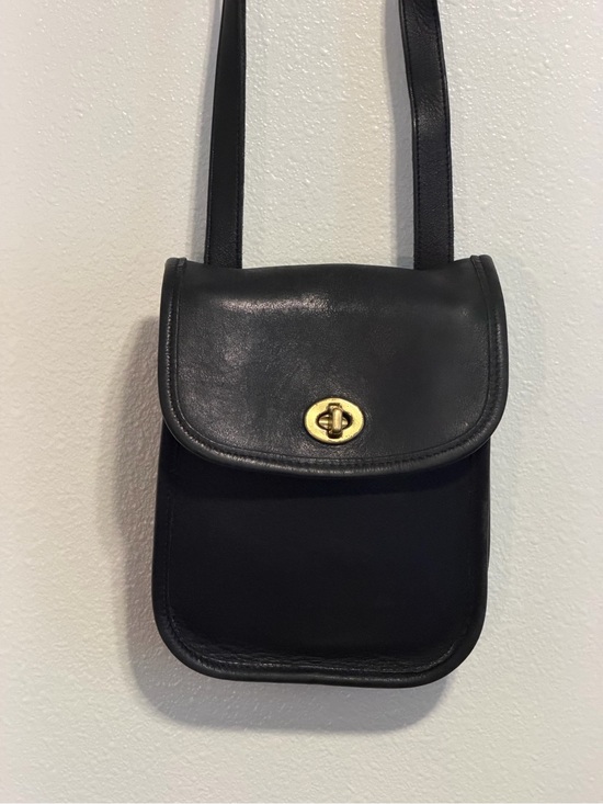 Coach Handbags - Vintage 1995 Coach Small Sidepack in Black Leather - Made in the USA